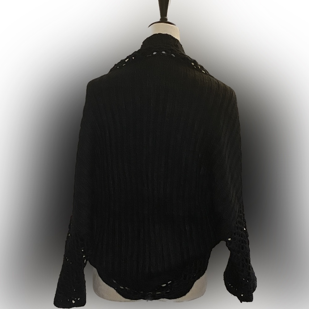 Necessary Objects Black Shrug - Picture 2 of 10